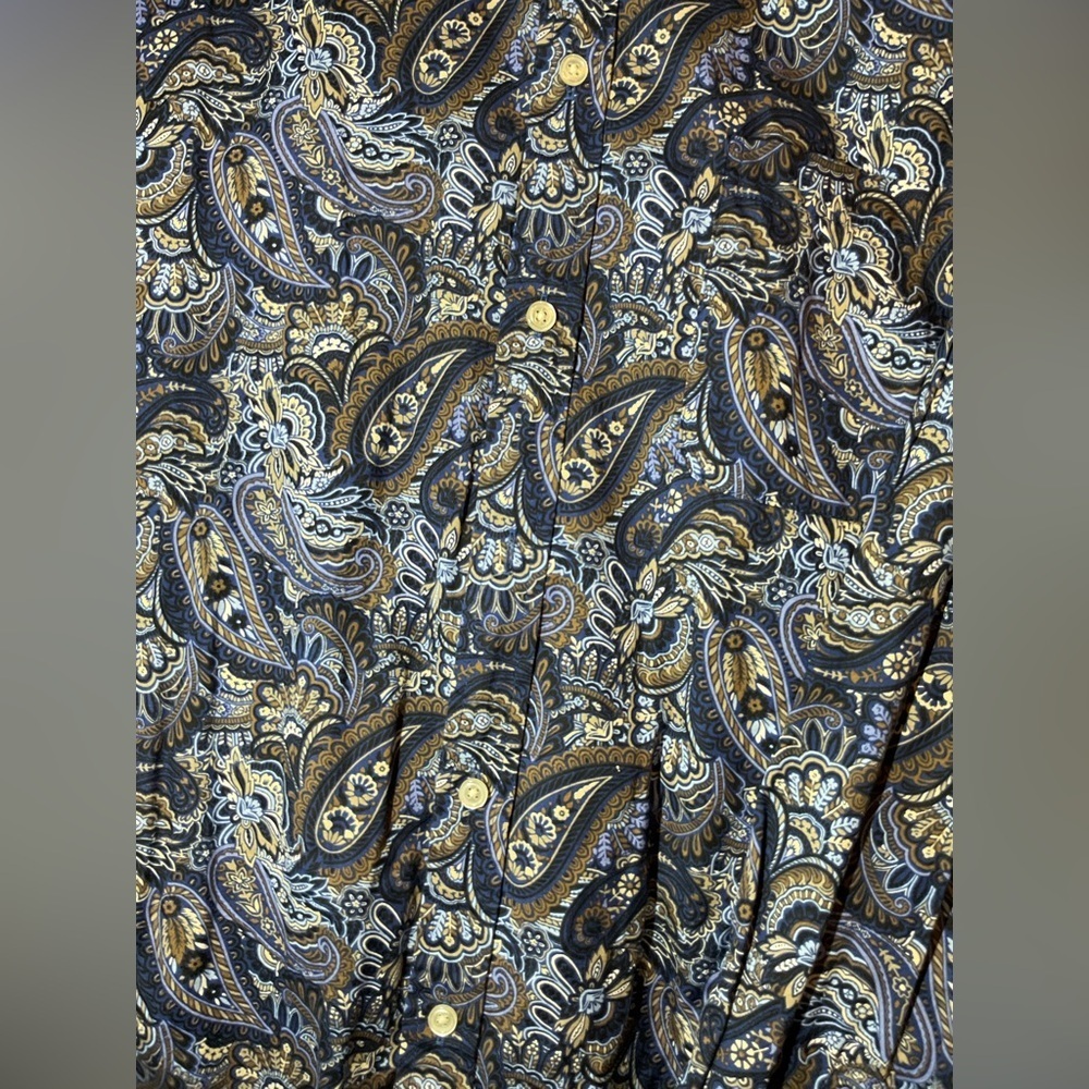 Roundtree & Yorke Blue Paisley Button Down Shirt - Picture 4 of 6
